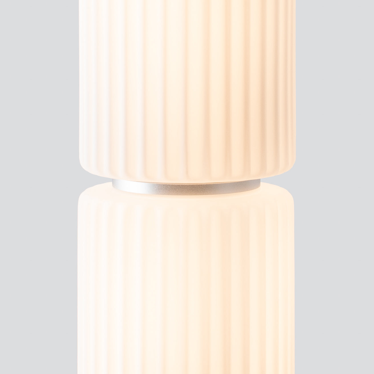 Column 175 Vertical Pendant: 6 Units