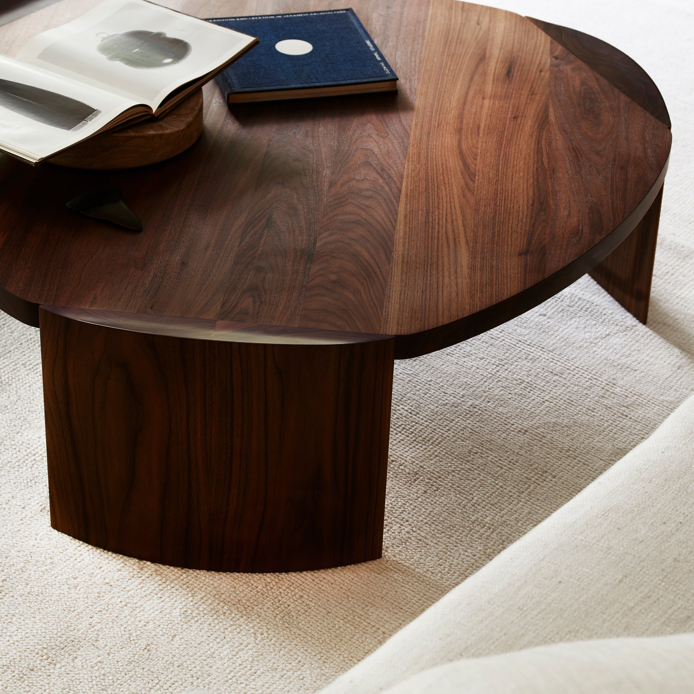 Pryn Coffee Table