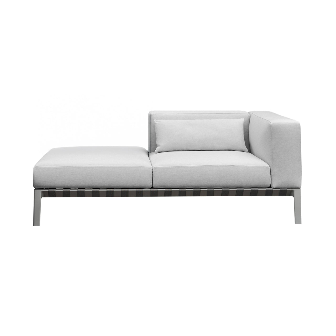 Able Singleback Sofa with Arm: Outdoor + Right