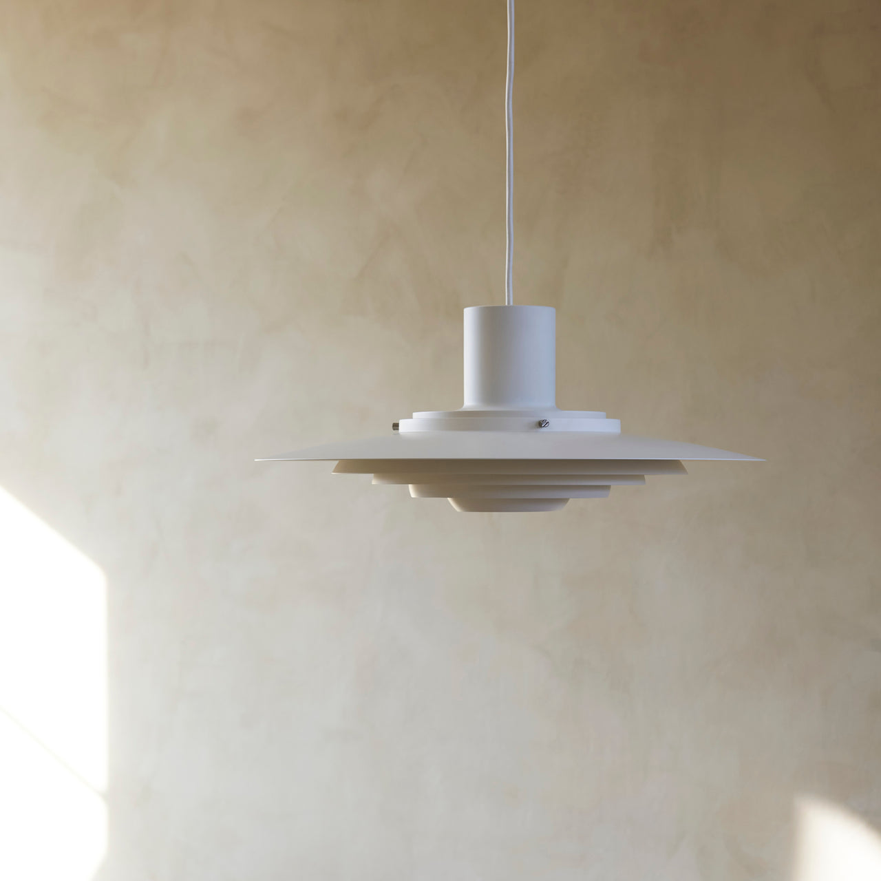 P376 Pendant Light: KF1 + KF2