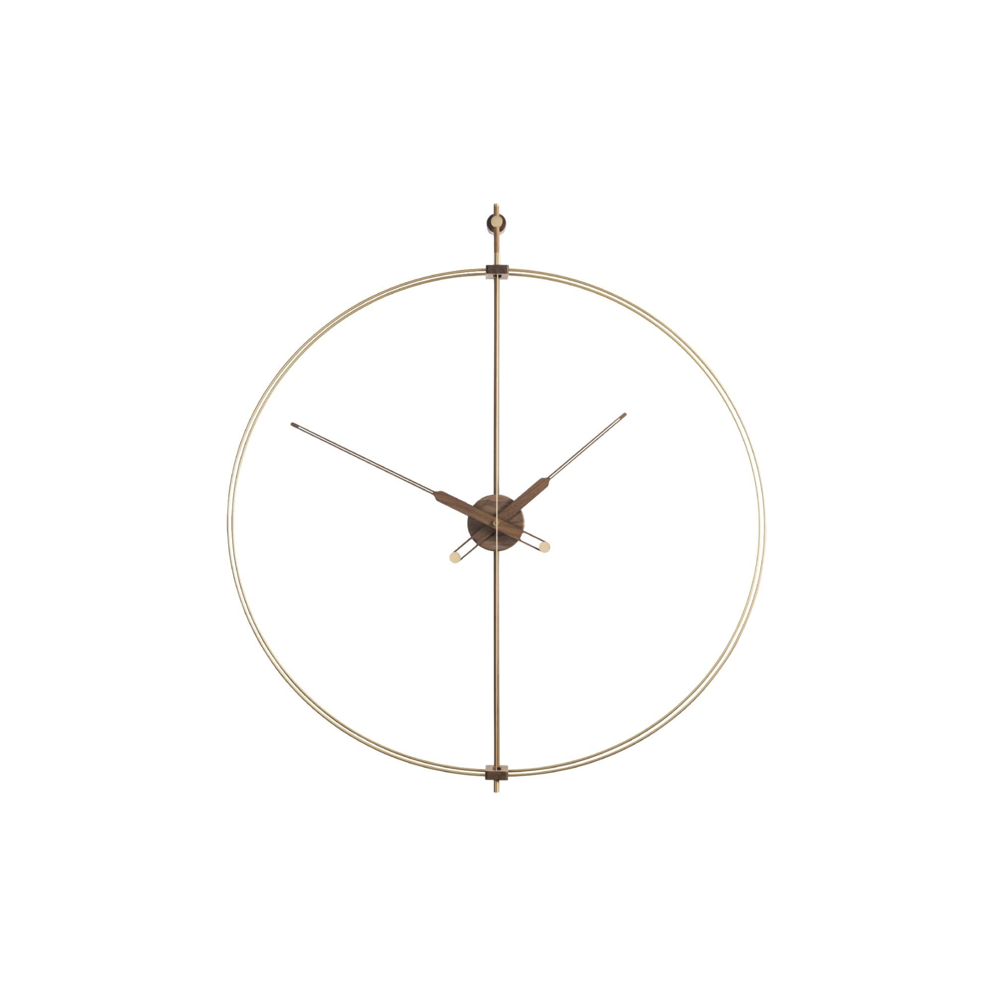 Barcelona Premium Wall Clock: 31.9