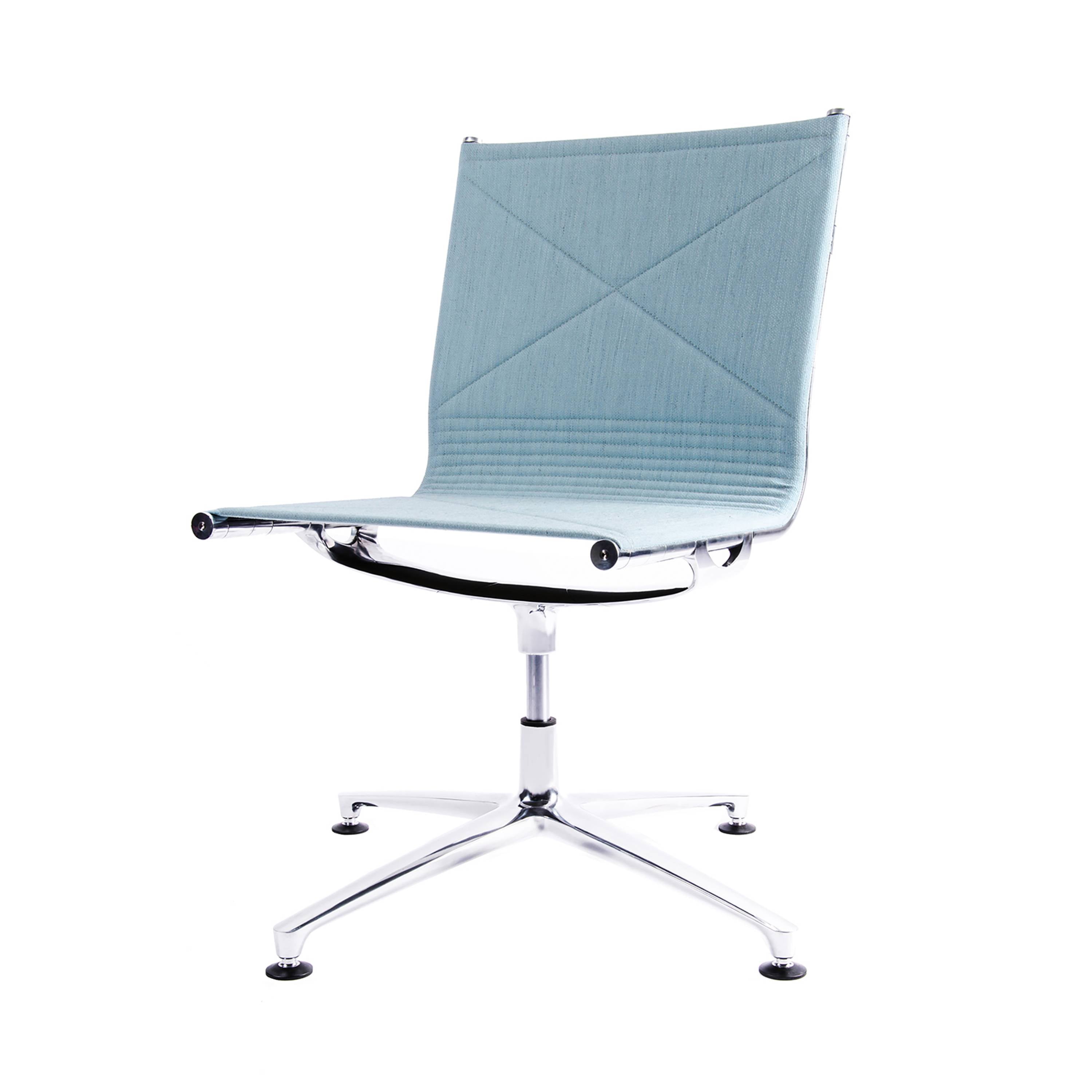 Joint 1201 Chair: 4-Star Base + Front Upholstered + Polished Aluminium