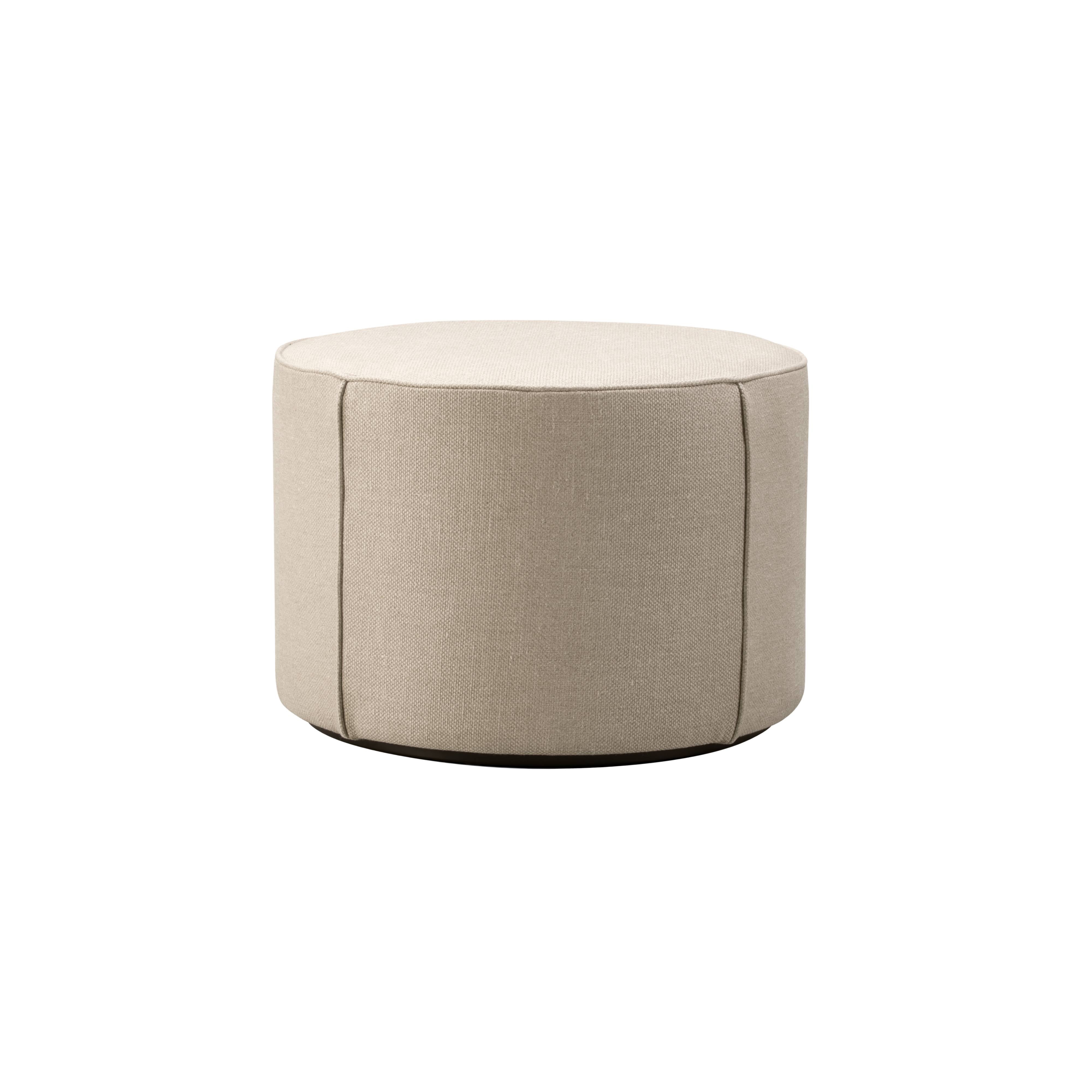 Mono Pouf: Medium - 21.7