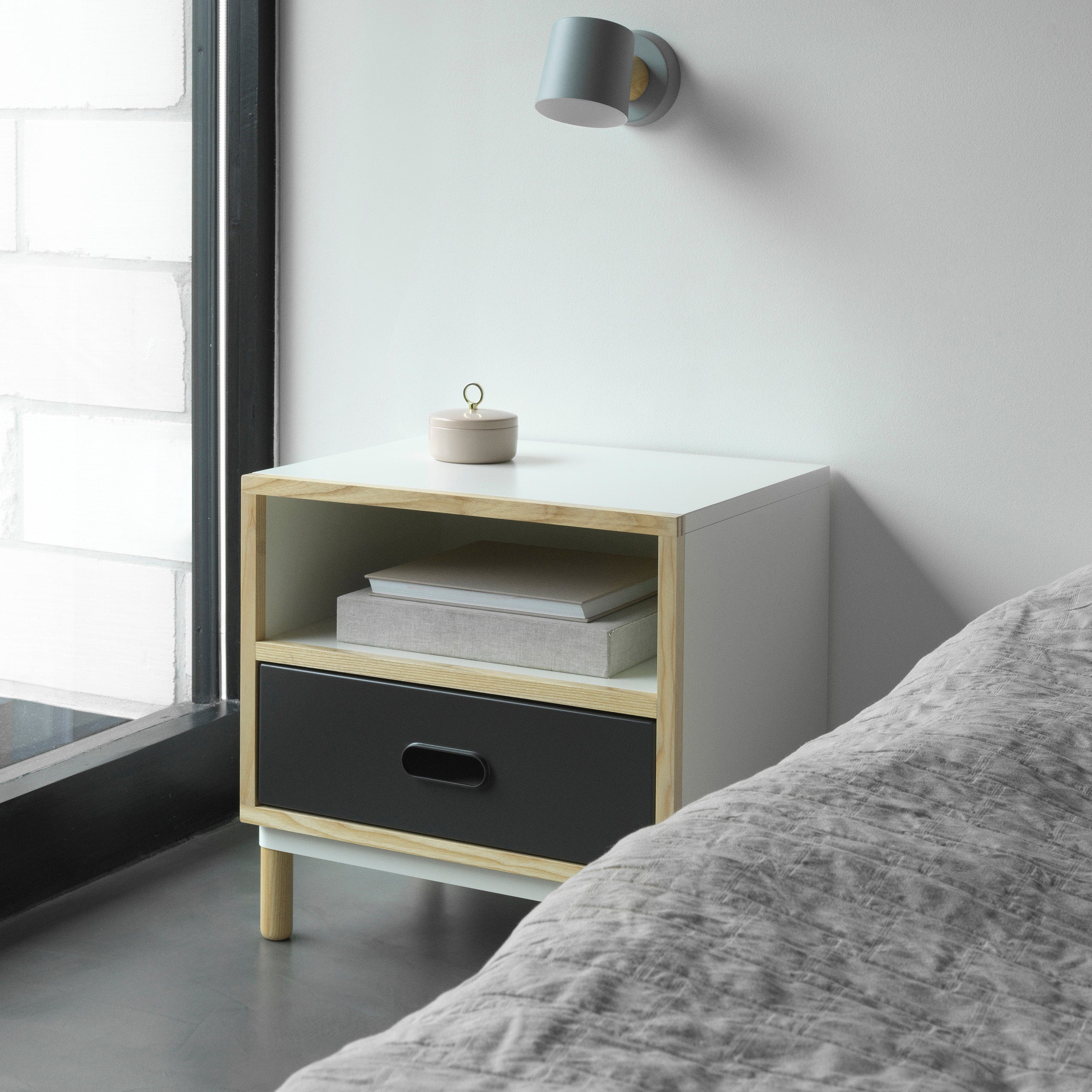 Kabino Bedside Table