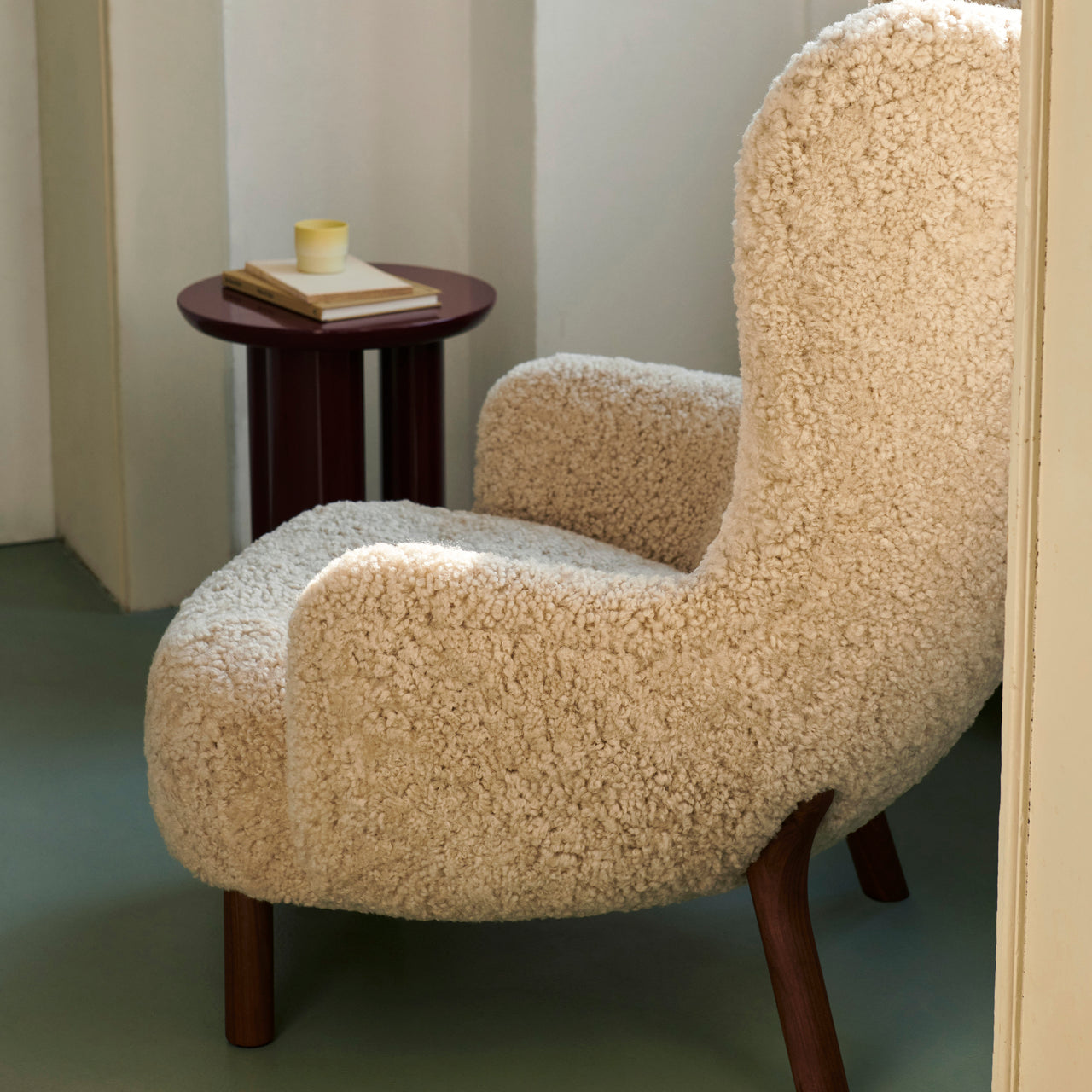 Petra Lounge Chair VB3