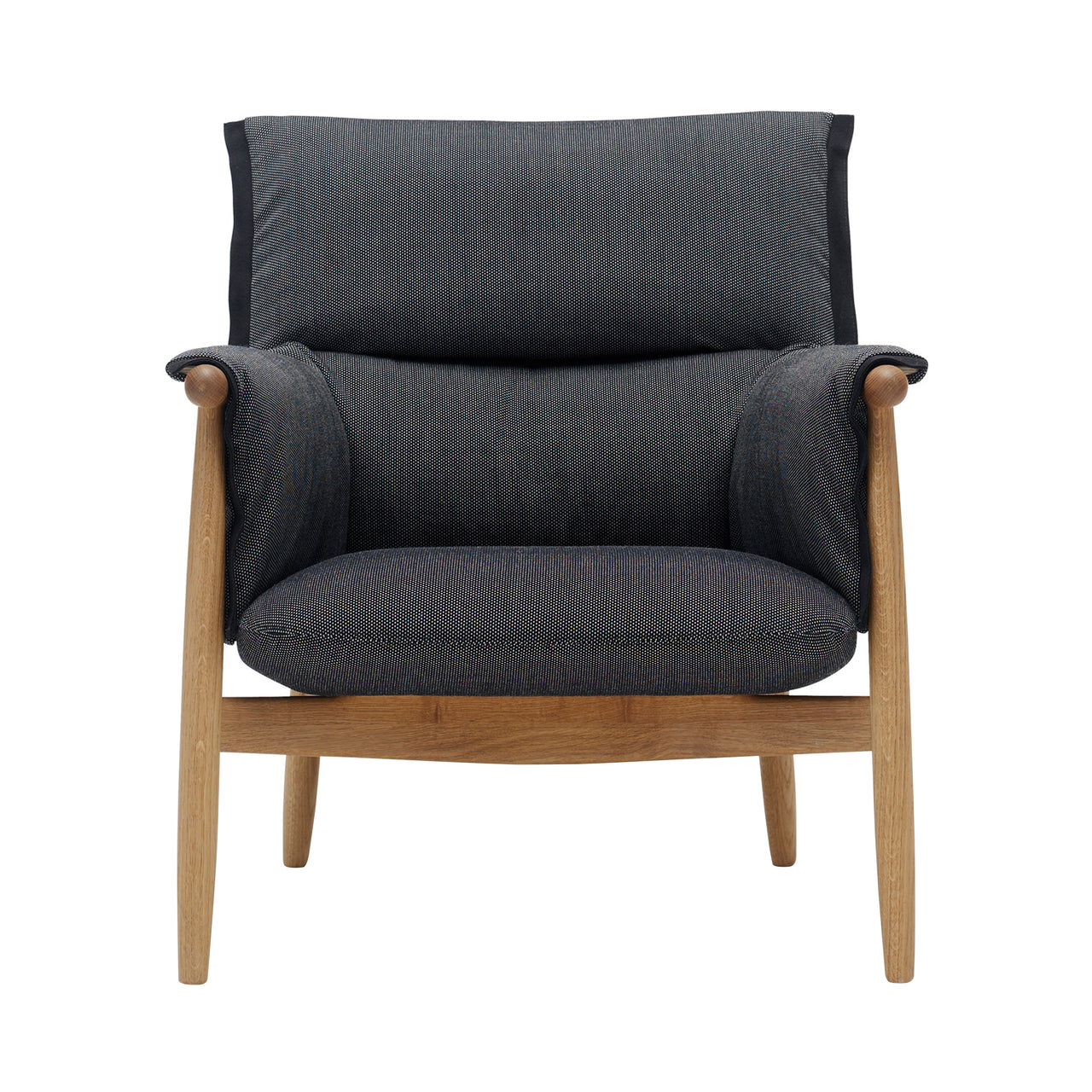 E015 Embrace Lounge Chair: Black Edging Strip + Oiled Oak