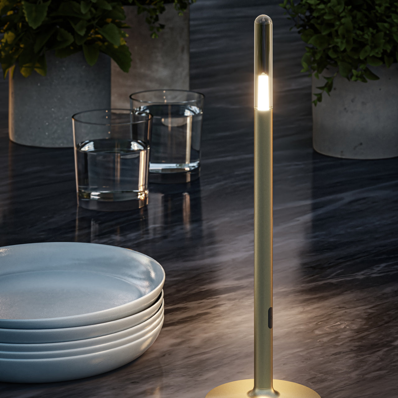 Glim Table Lamp