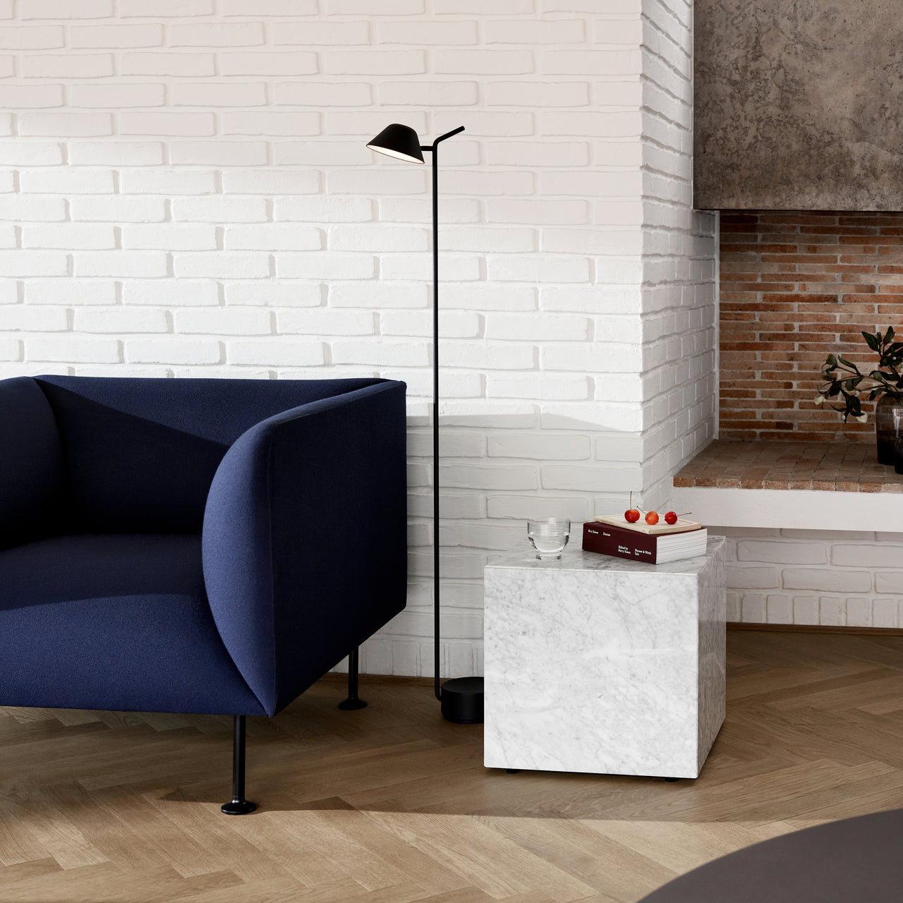 Peek Floor Lamp