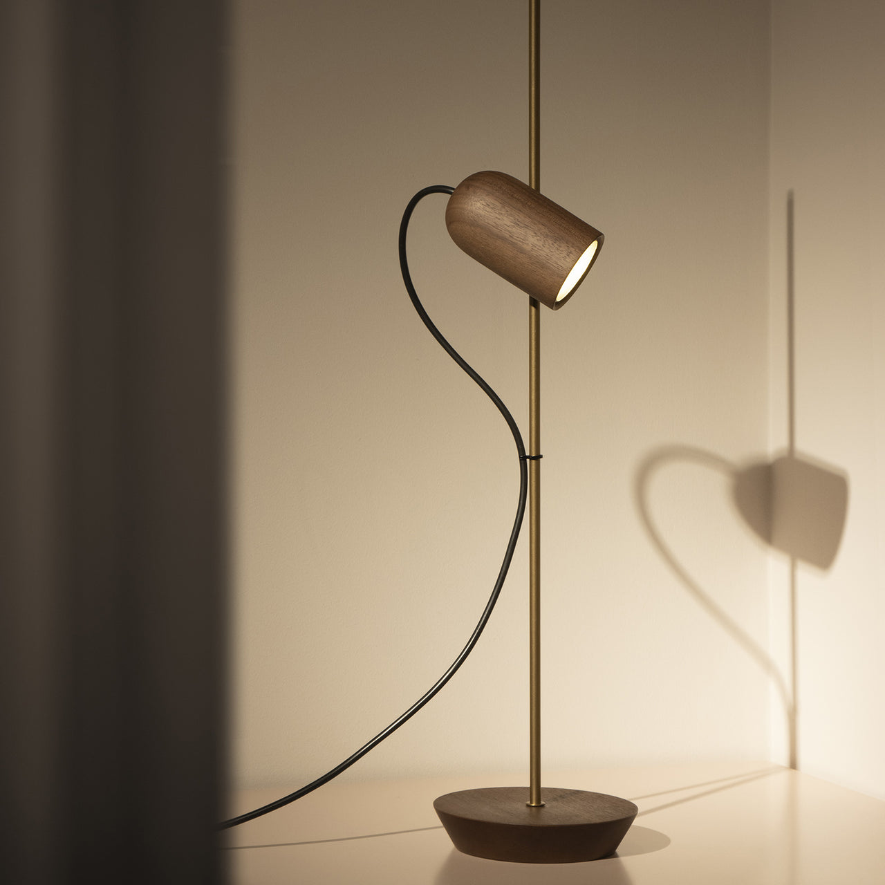 Onfa Table Lamp