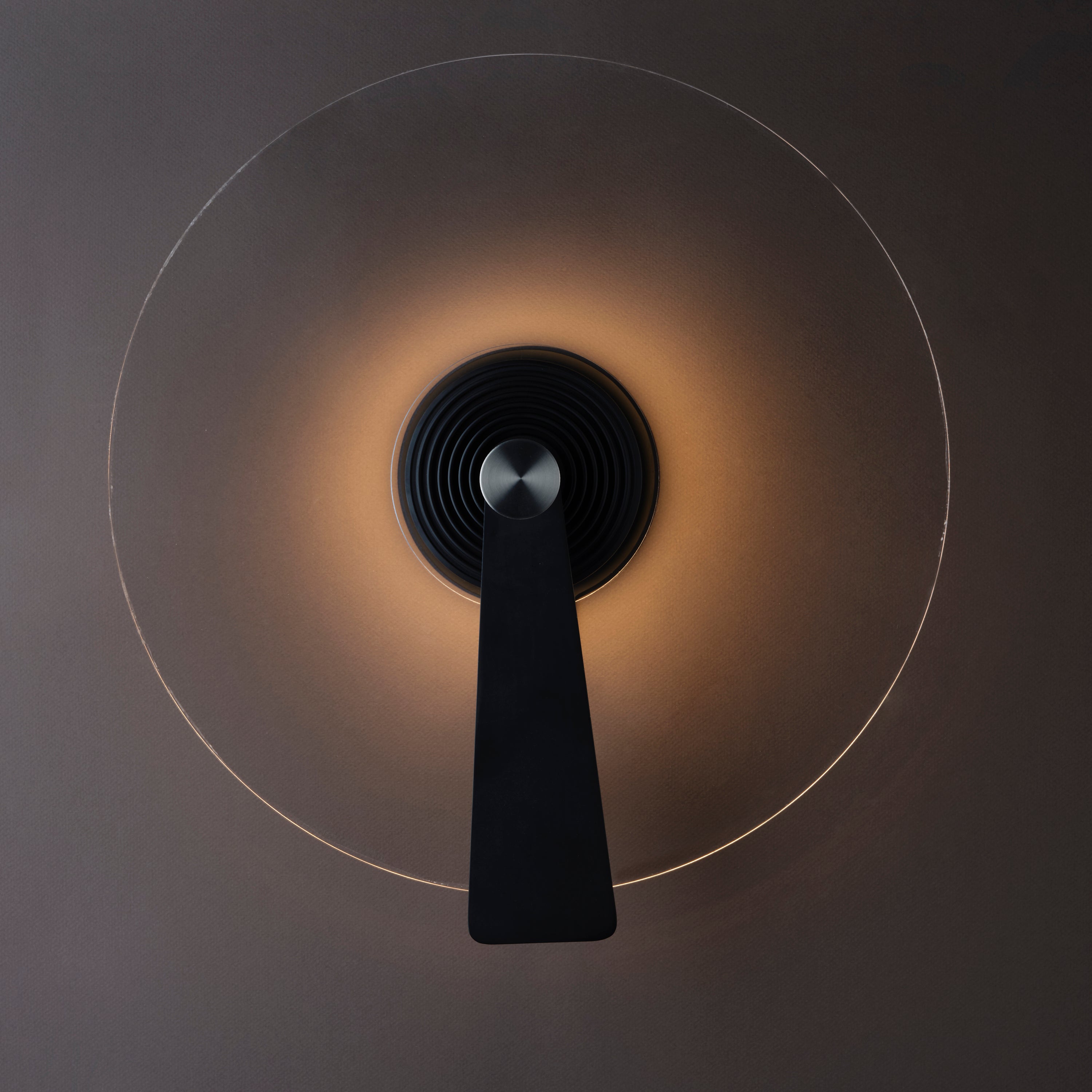 Pan Wall Lamp