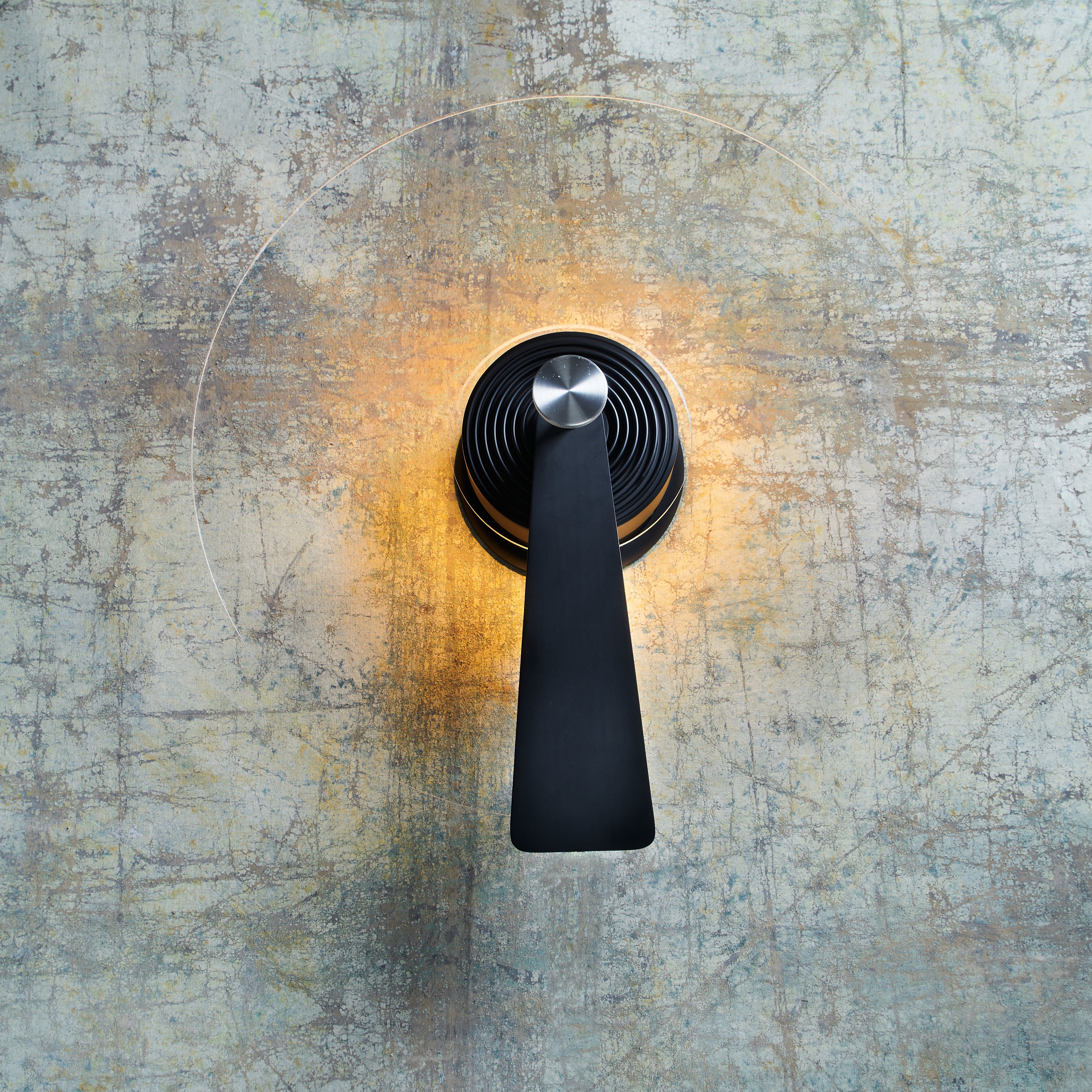 Pan Wall Lamp