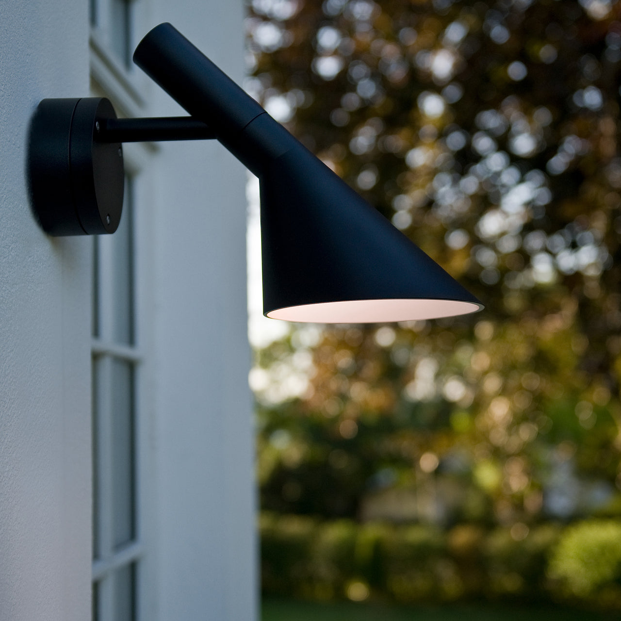 AJ 50 Outdoor Wall Lamp