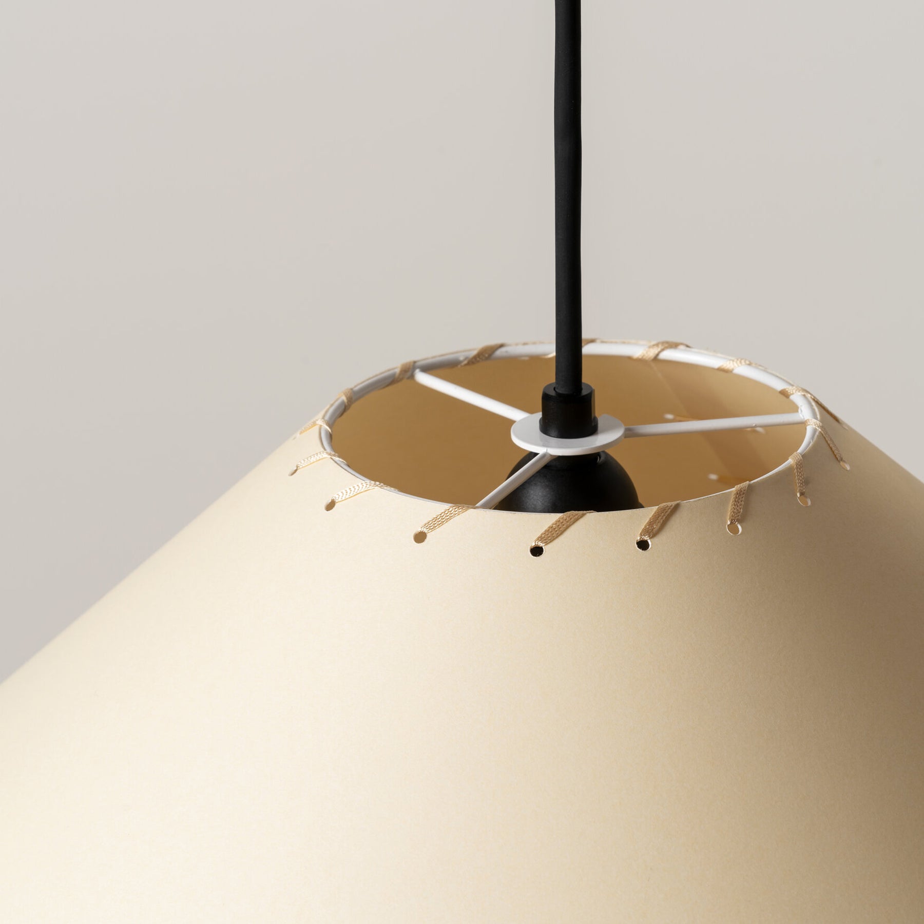 Sísísí Cónicas Planas MT4 Pendant Lamp