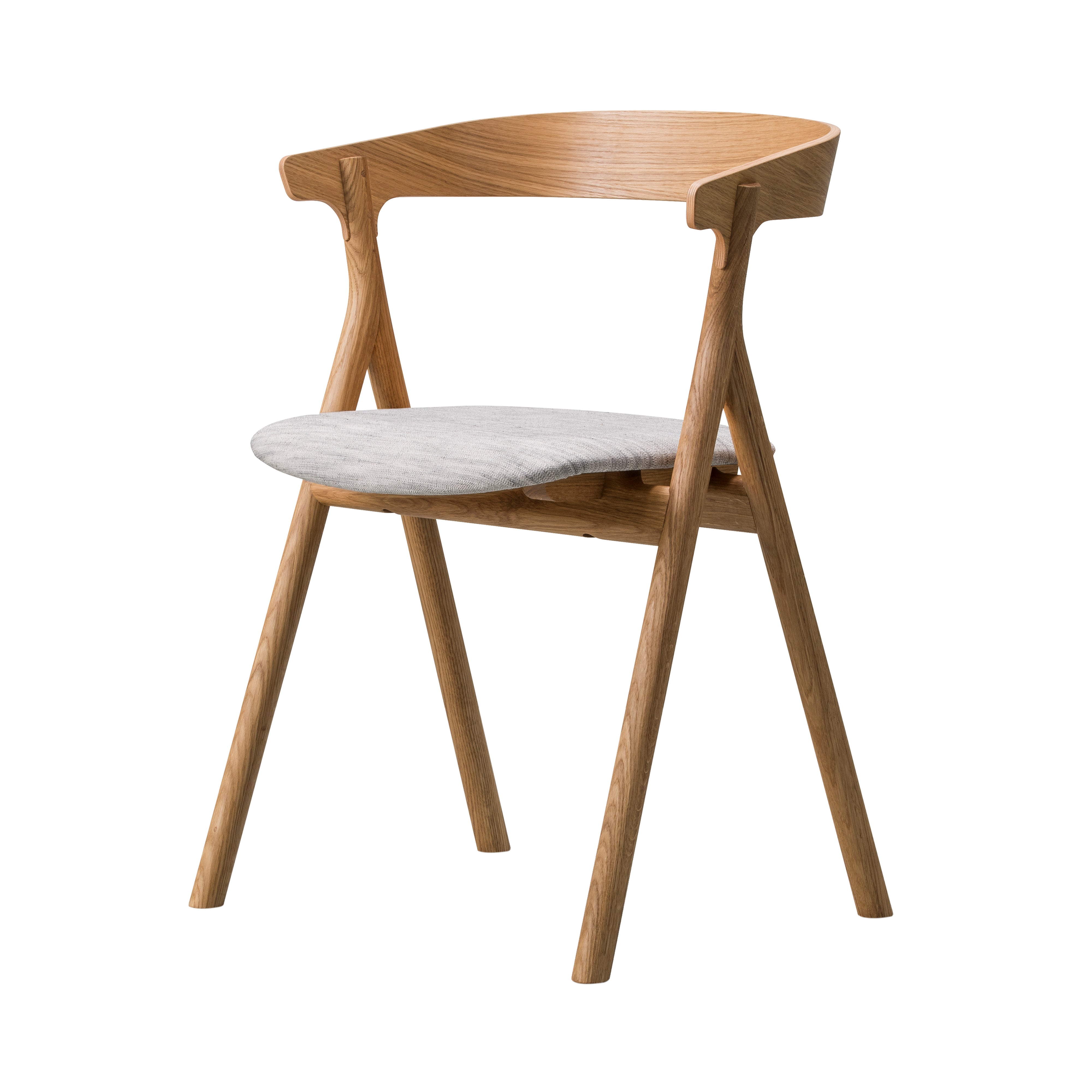 Yksi Chair: Seat Upholstered + Lacquered Oak