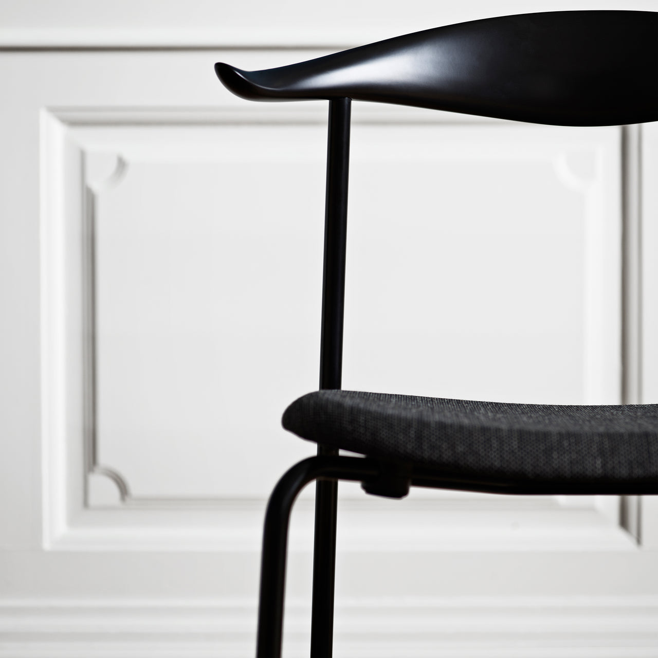 CH88P Dining Chair: Black Steel + Beech