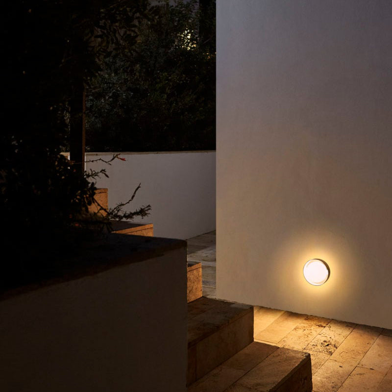 Plaff-On! Outdoor Wall/Ceiling Light