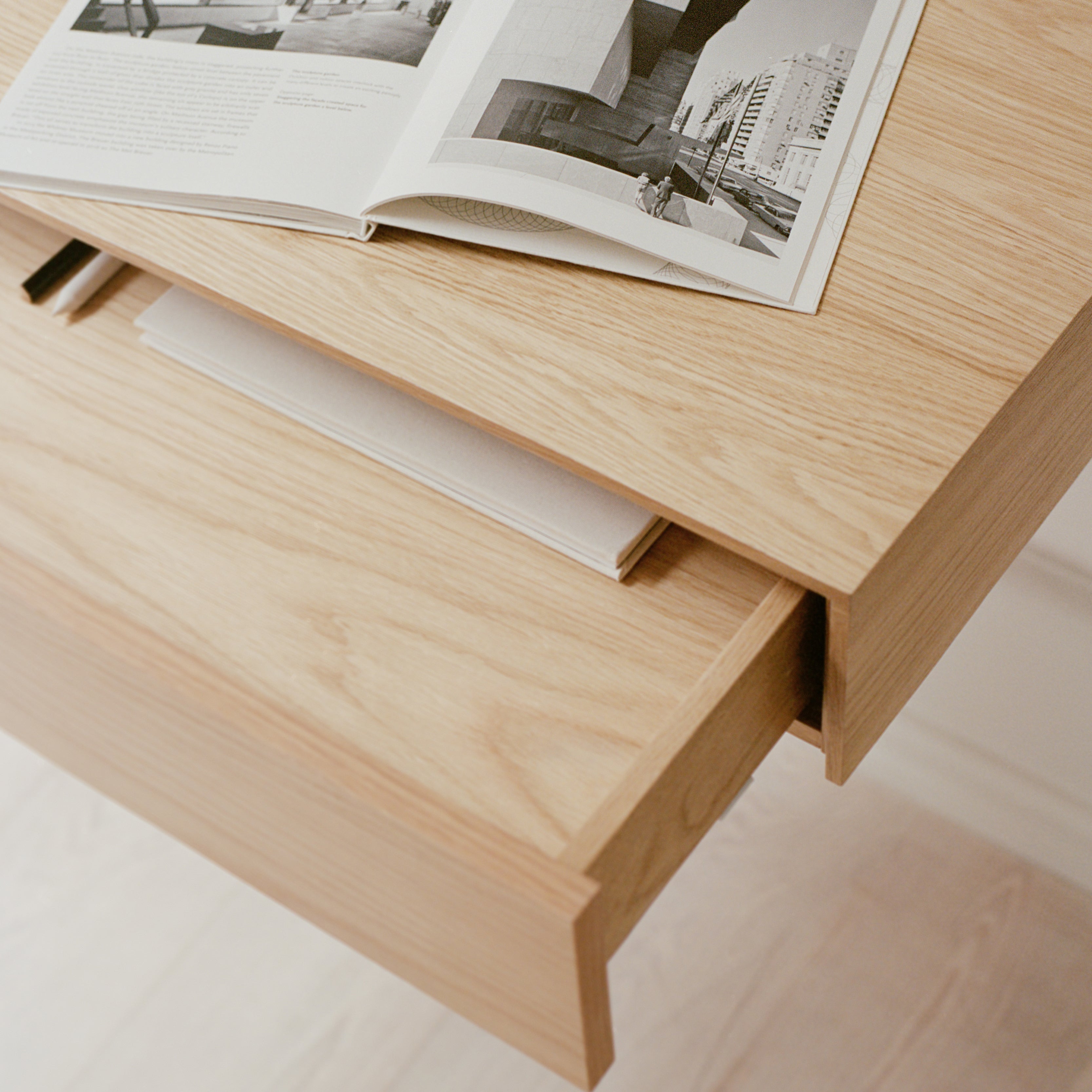 Tana Wall Mounted Desk