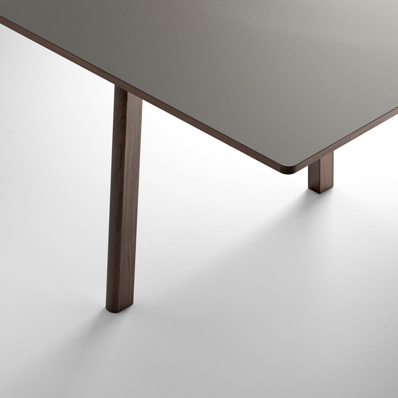 Ana Dining Table