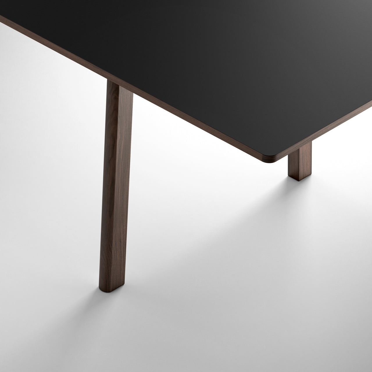 Ana Dining Table