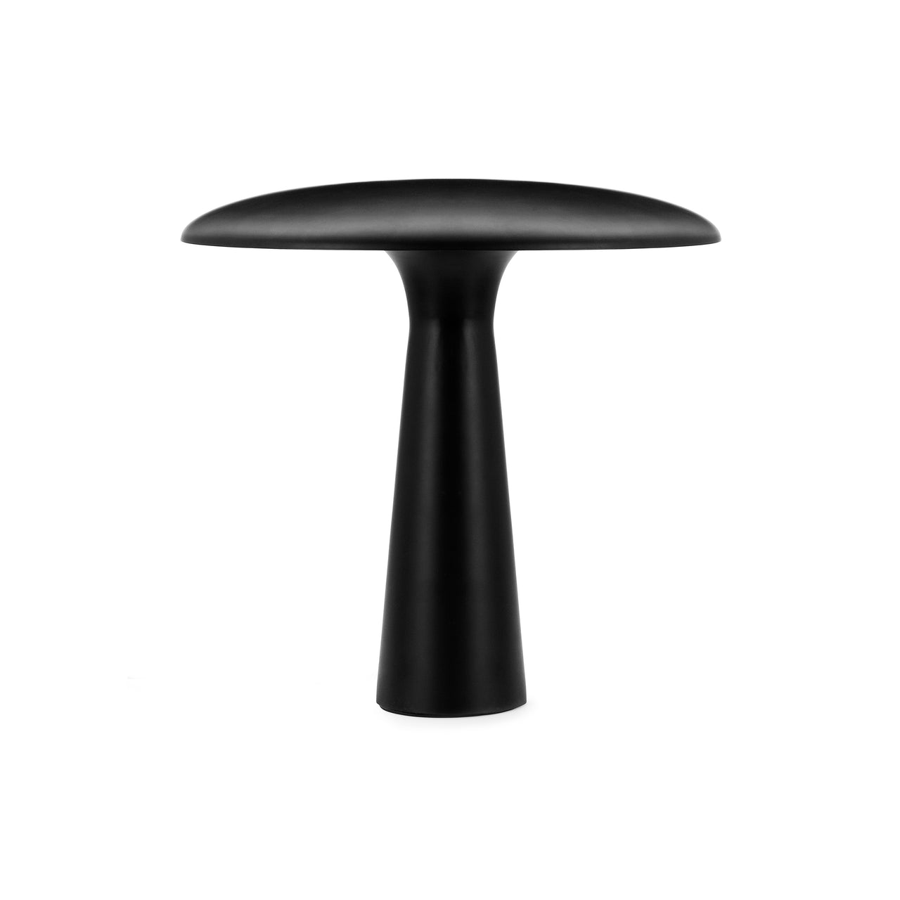 Shelter Table Lamp: Black