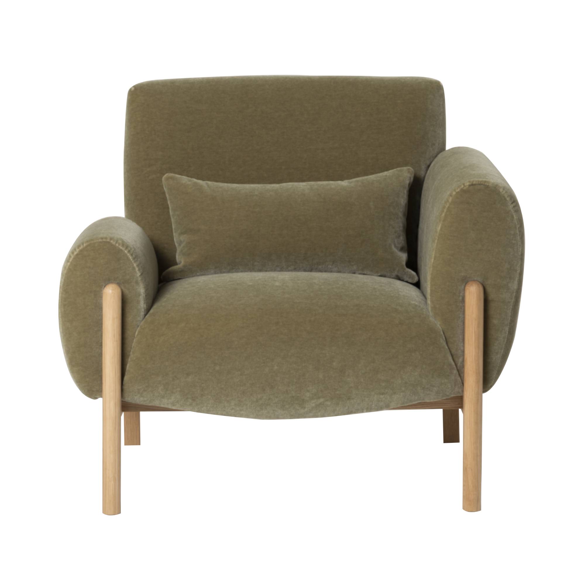 Bruno Armchair: Right Arm