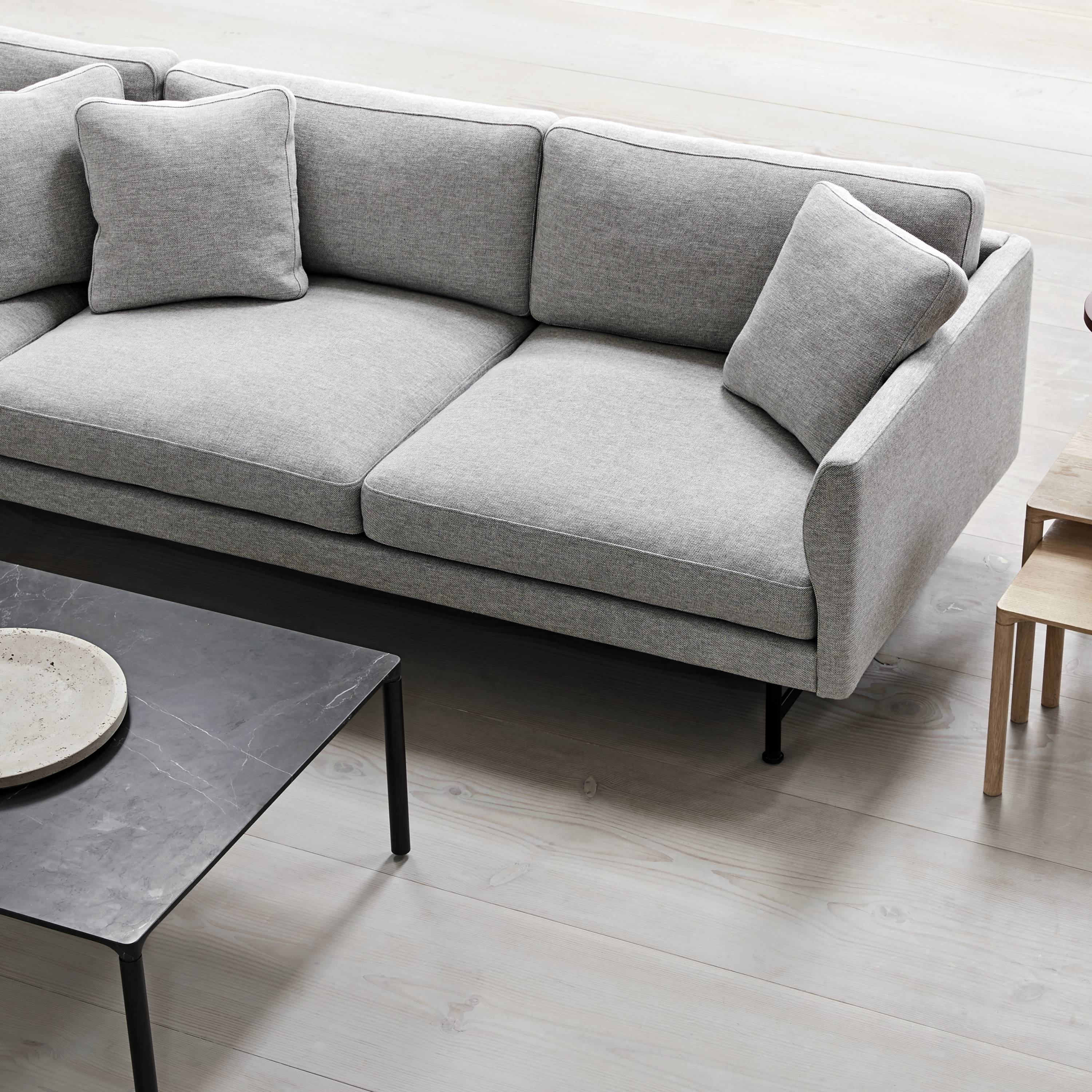 Calmo 3 Seater Sofa: Metal Base