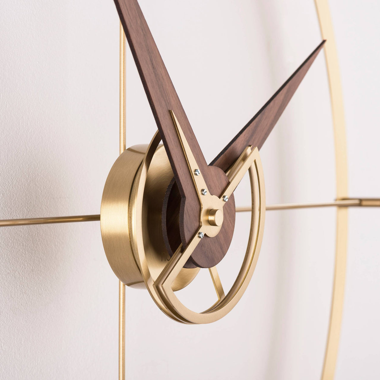 Doble O Premium Wall Clock