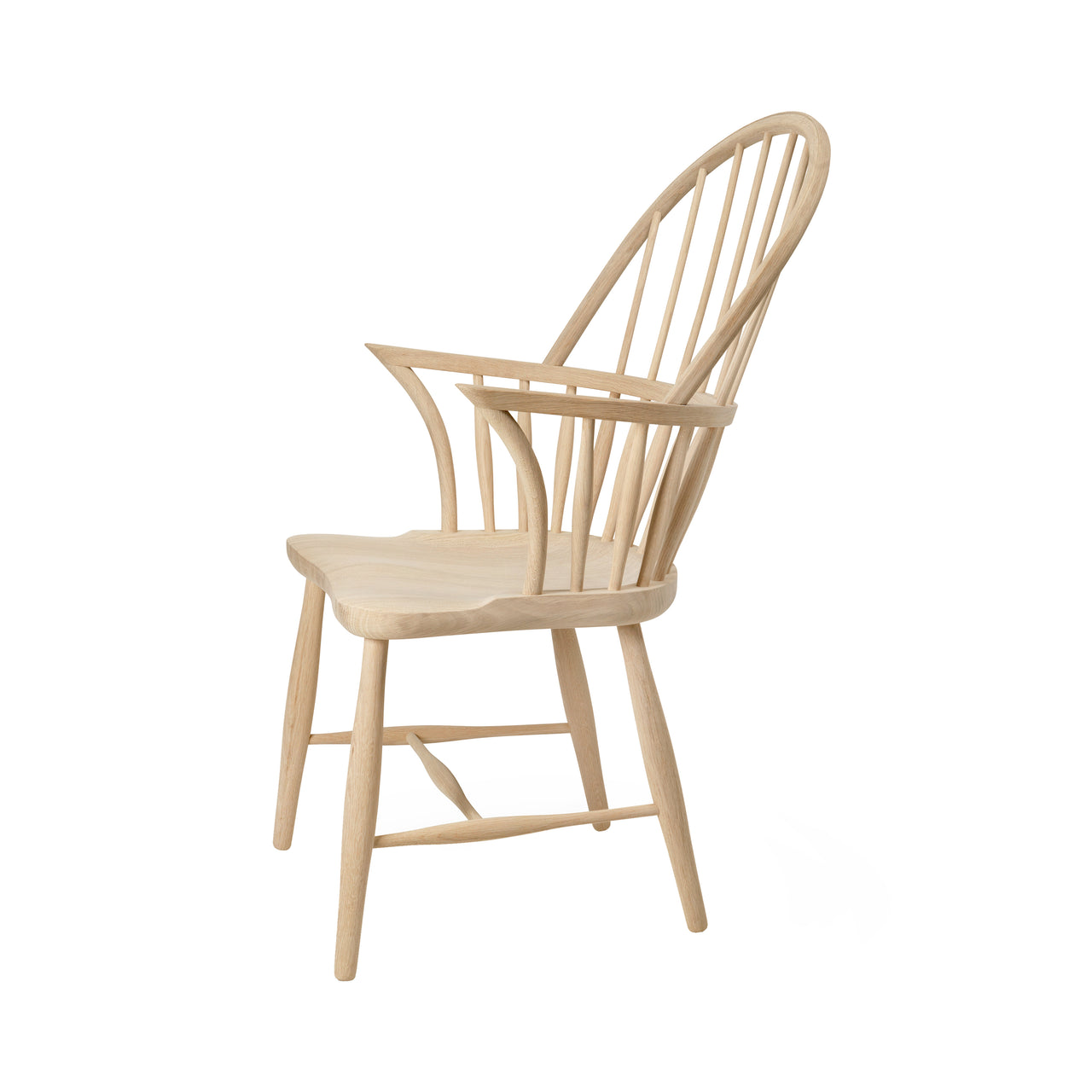 FH38 Windsor Chair: Soaped Oak