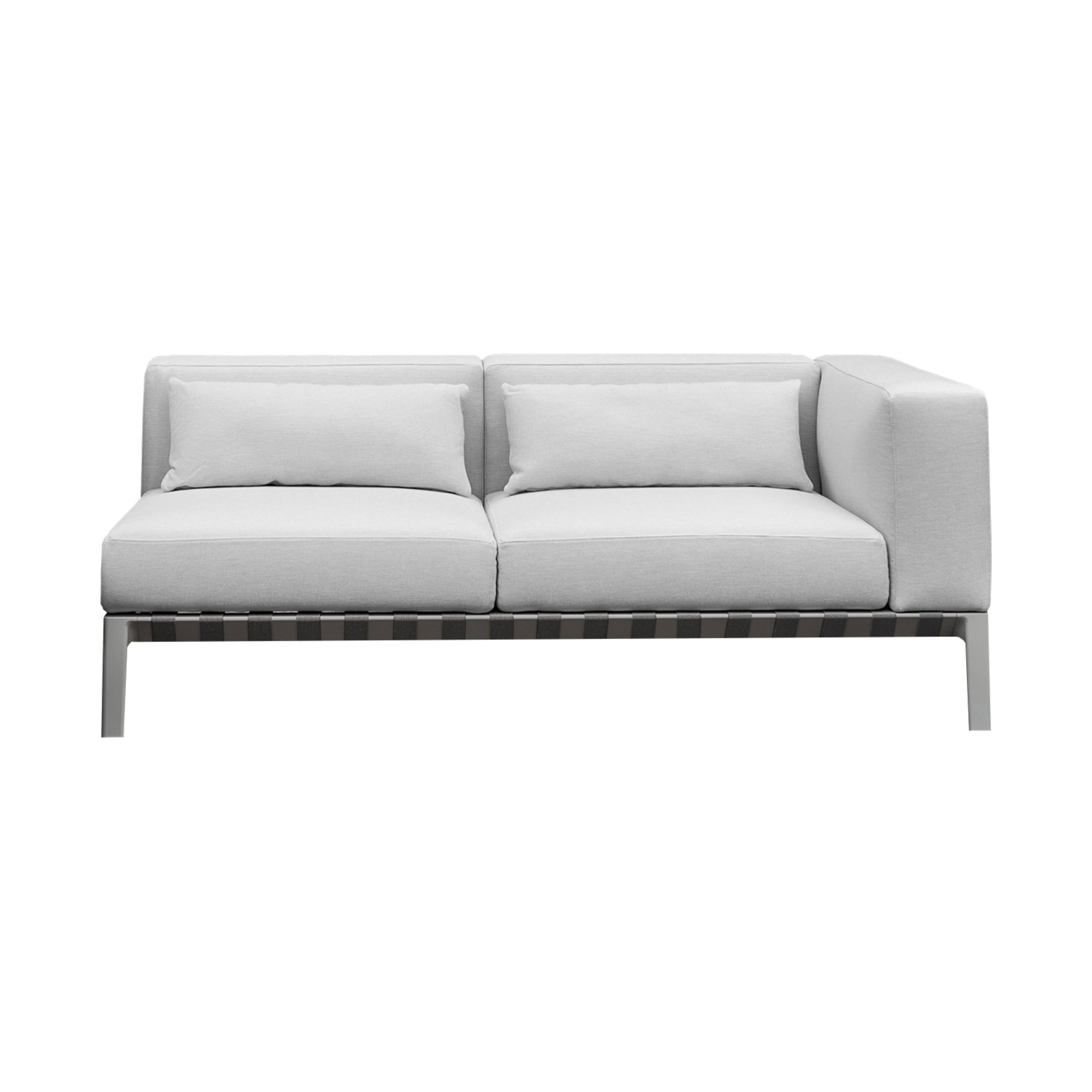 Able Sofa with Right Arm: Outdoor