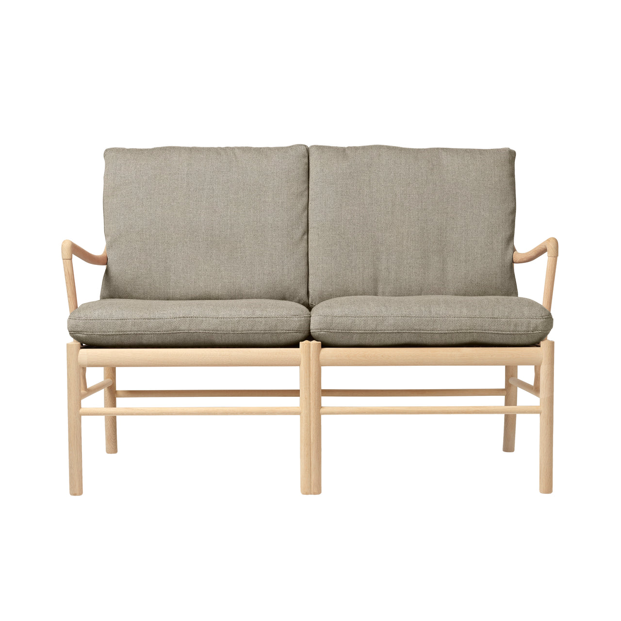 OW149-2 Colonial Sofa: Soaped Oak