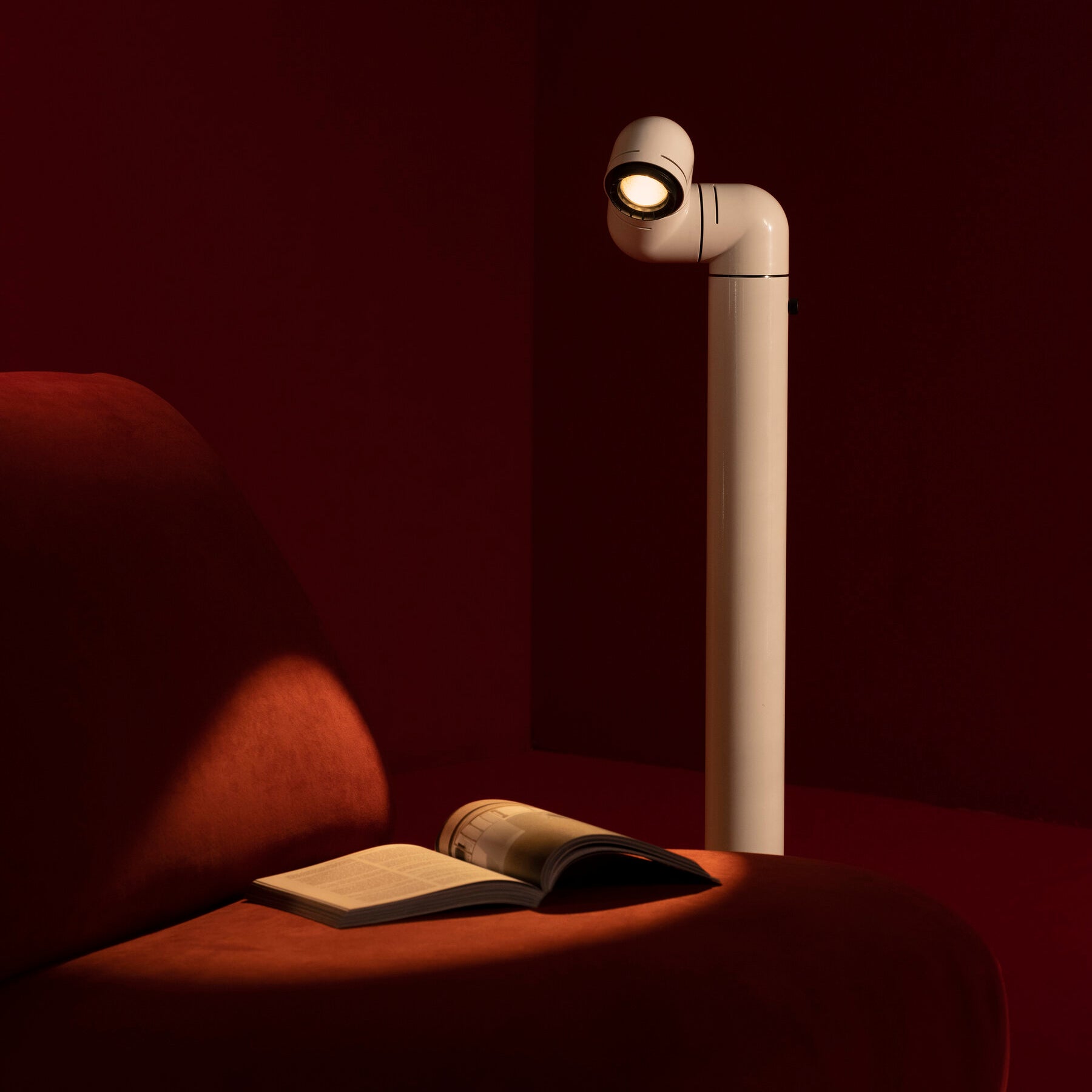 Tatu Floor Lamp