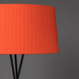 Trípode G5 Floor Lamp