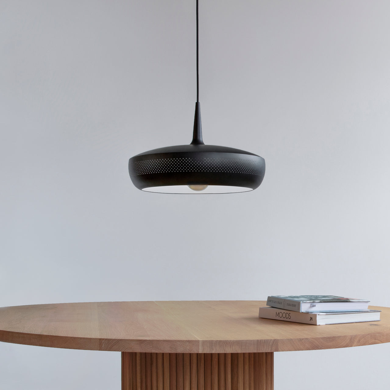 Clava Dine Pendant