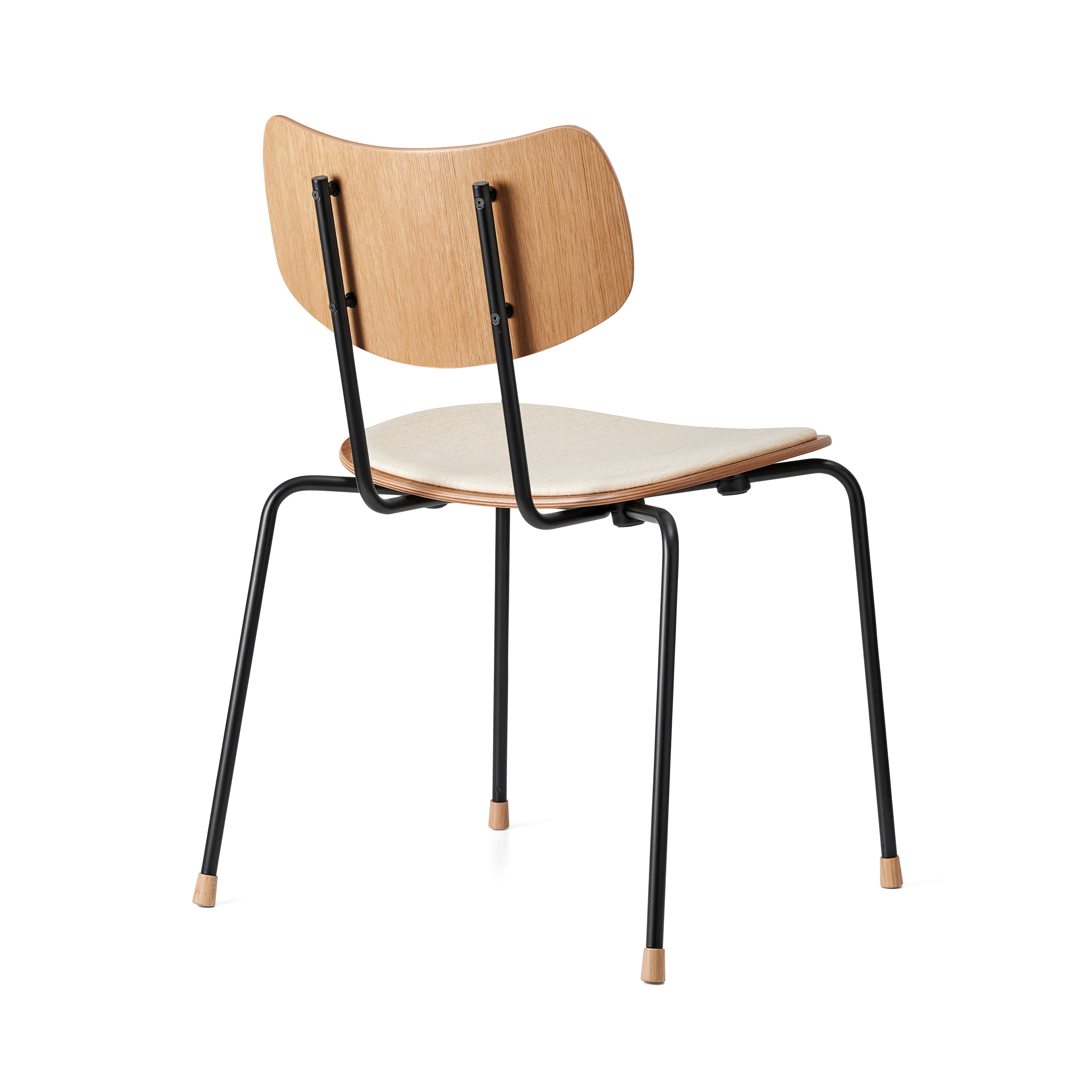 VLA26P Stacking Vega Chair: Lacquered Oak