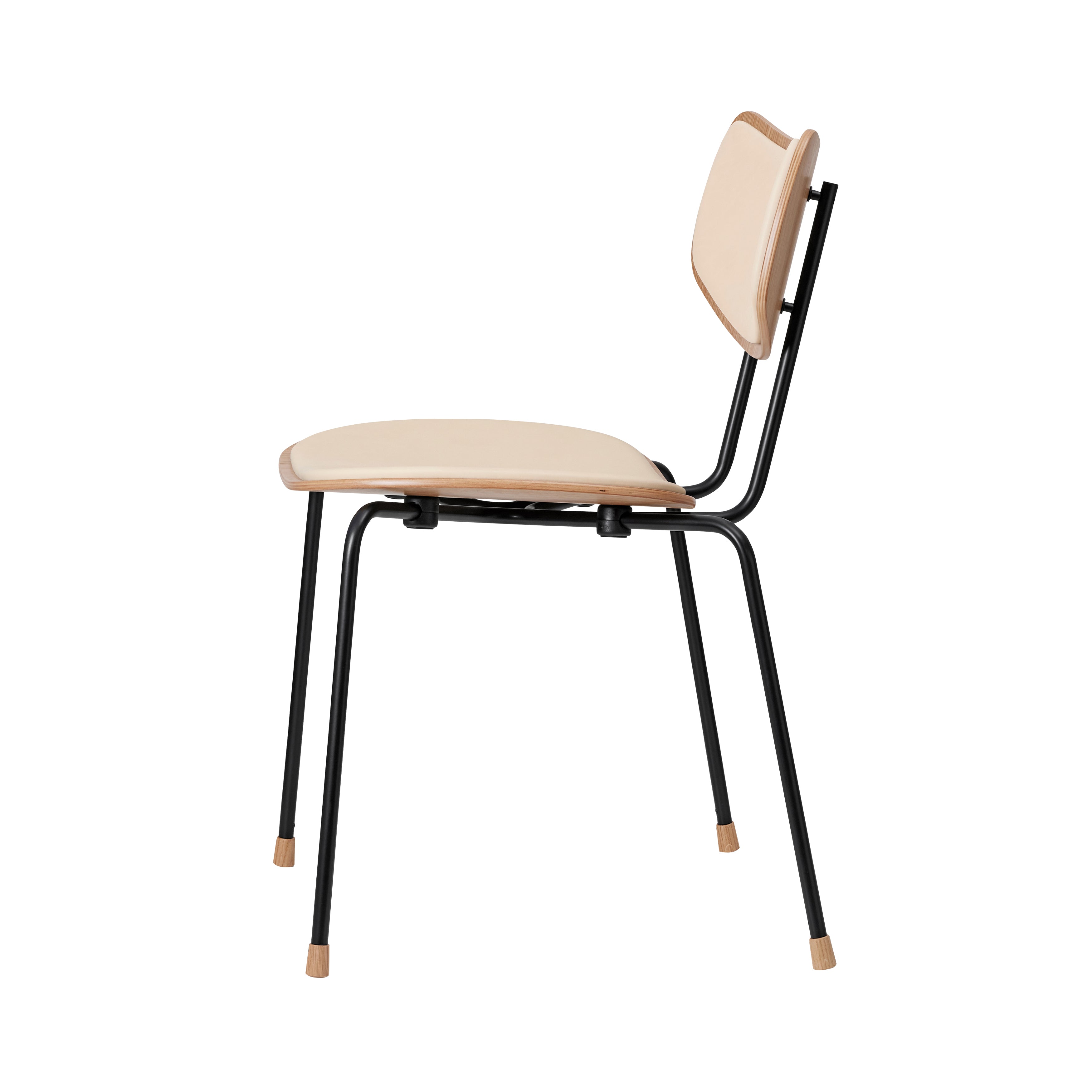 VLA26P Stacking Vega Chair: Lacquered Oak